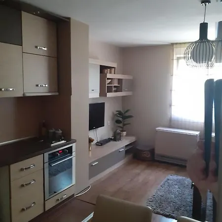 Apartman Nina Apartment *