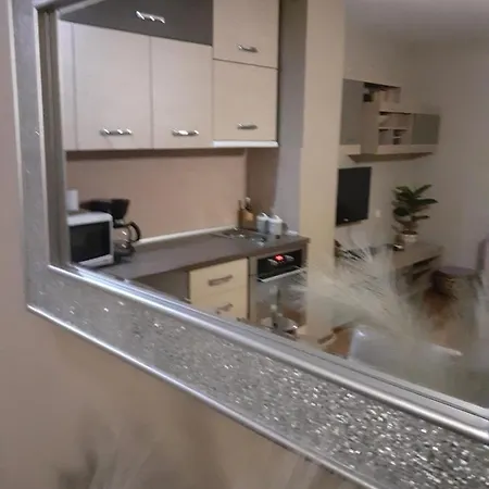 Apartman Nina Apartment