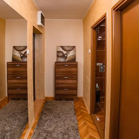 Apartman Nina *
